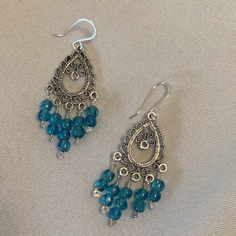 Blue Beaded Earrings❗️ON SALE ❗️